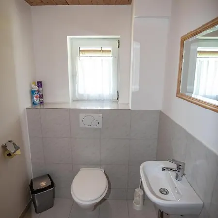 Buchmann Lehen * אירדנינג